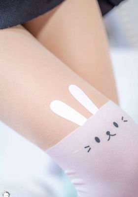 抓住稻草的野兽